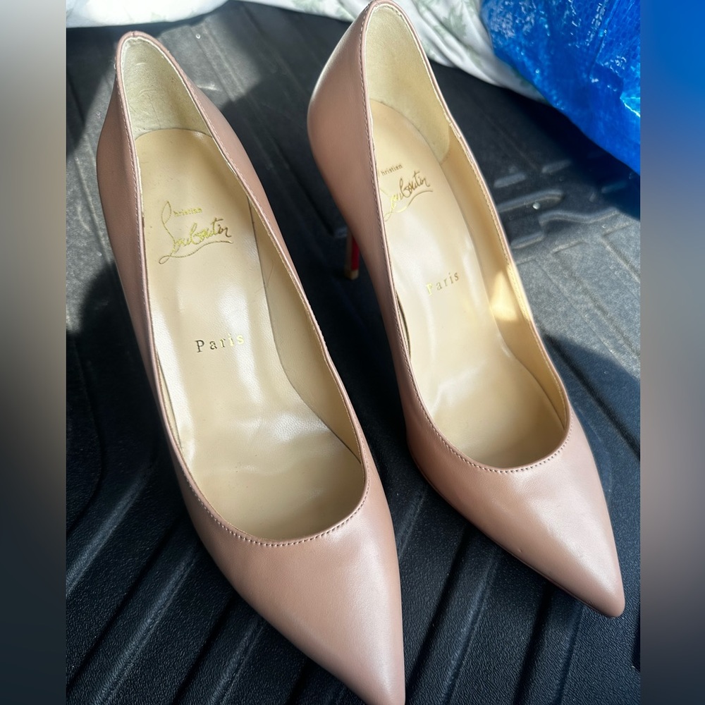 Louboutin Kate pumps size 7